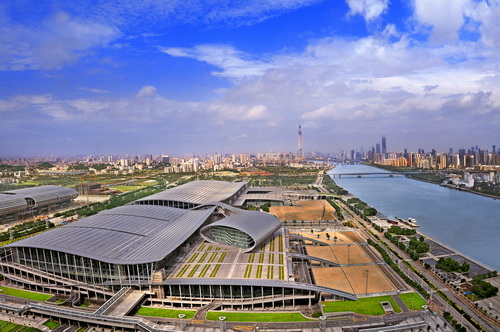 ��չ����